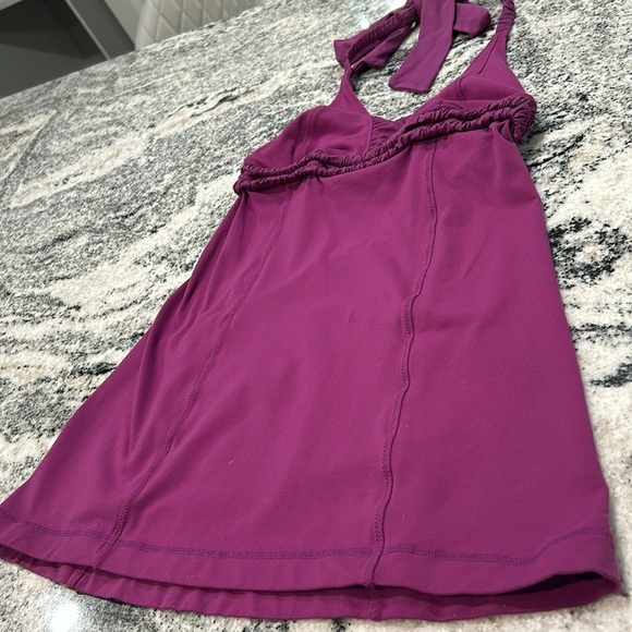 Size 4 Lululemon tank top, purple - Picture 3 of 11